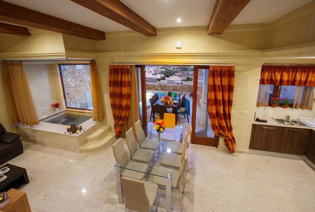 Carini Farmhouses Għarb Quarto foto